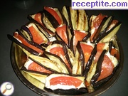 снимка 2 към рецепта Рулца от патладжани с домати