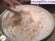 снимка 2 към рецепта Тутманика на баба
