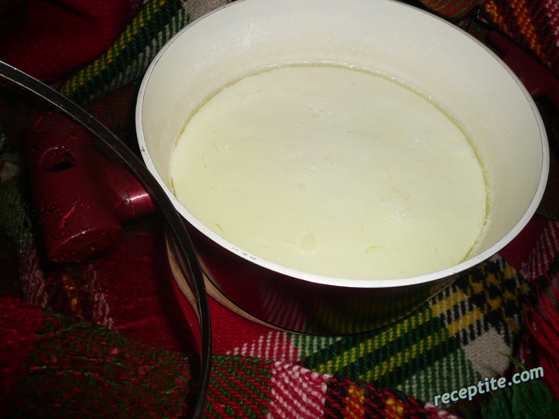 Снимки към Домашно крема сирене