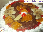 снимка 3 към рецепта Сметанова торта с плодове и лек крем