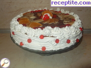 снимка 4 към рецепта Сметанова торта с плодове и лек крем
