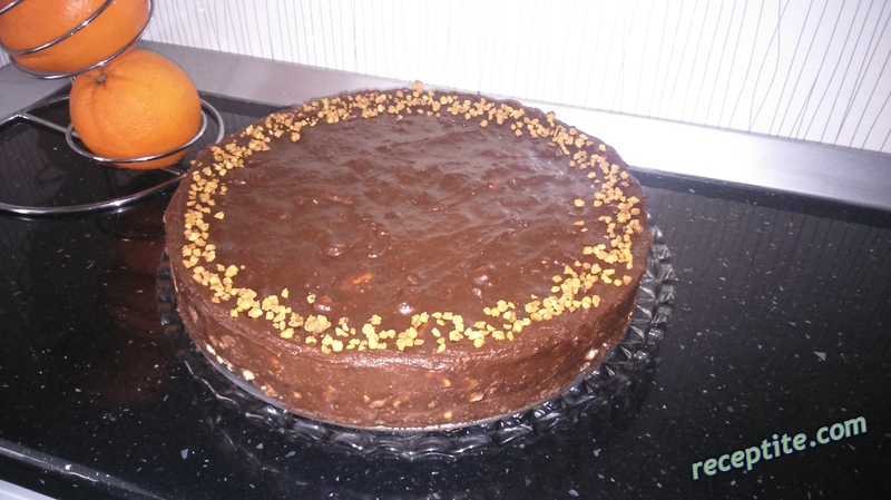Снимки към Шоколадова торта без печене