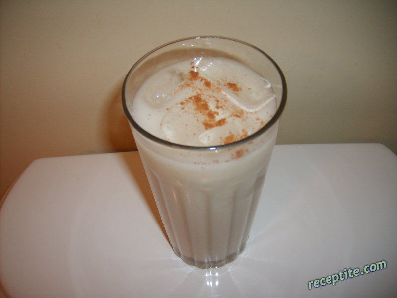 Снимки към Напитка от овесени ядки (Oatmeal horchata)