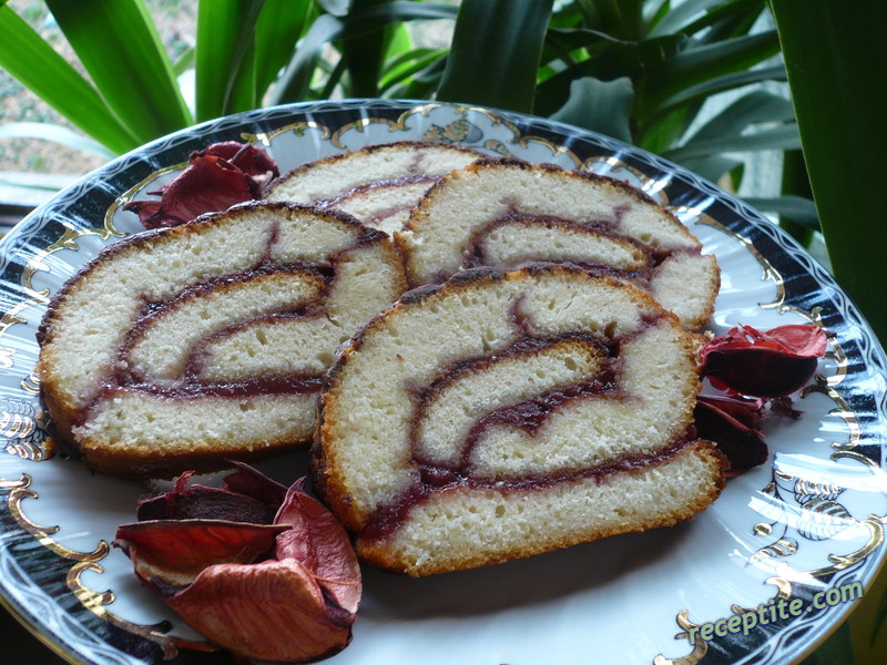 Снимки към Сиропирано руло