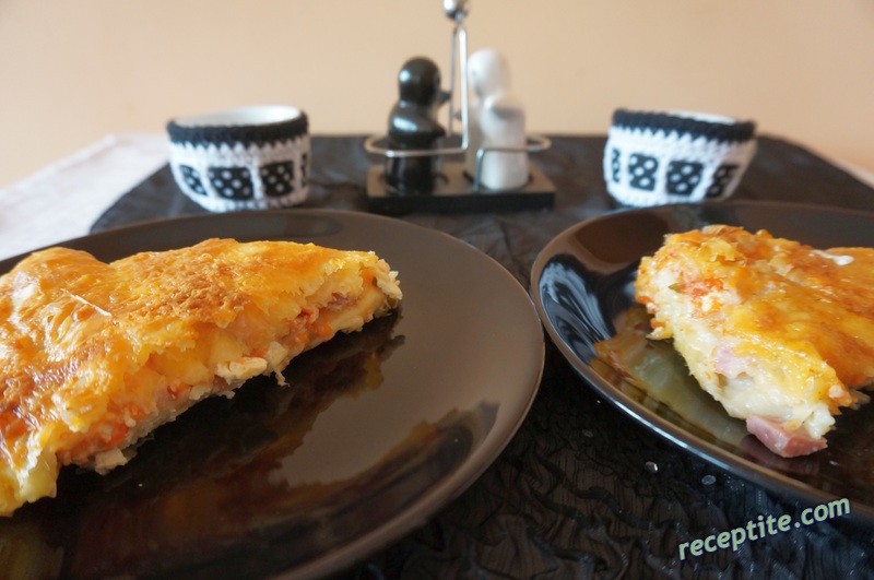 Снимки към Пица с готови кори за баница
