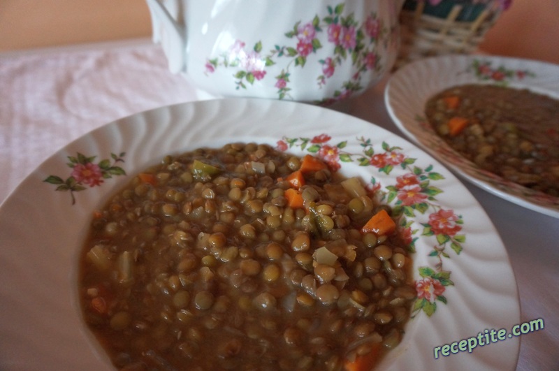 Снимки към Леща яхния