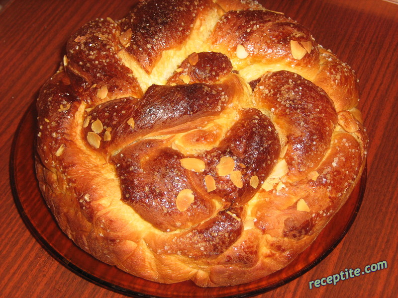 Снимки към Козунак-руло