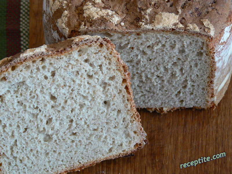 Снимки към Ръжено-пшеничен хляб със закваска