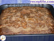 снимка 1 към рецепта Сладкиш с праскови и амарети