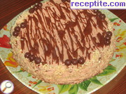 снимка 1 към рецепта Шоколадова торта с бадеми
