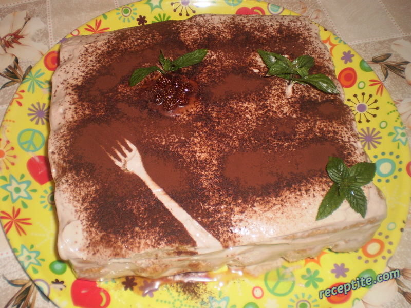 Снимки към Бишкотен сладкиш с извара и течен шоколад