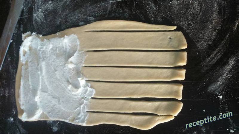 Снимки към Солени мъфини с крема сирене