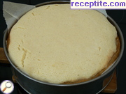 снимка 1 към рецепта Плодов пирог със сметанова заливка