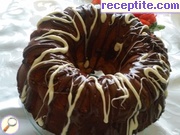 снимка 9 към рецепта Какаов кекс със сладко