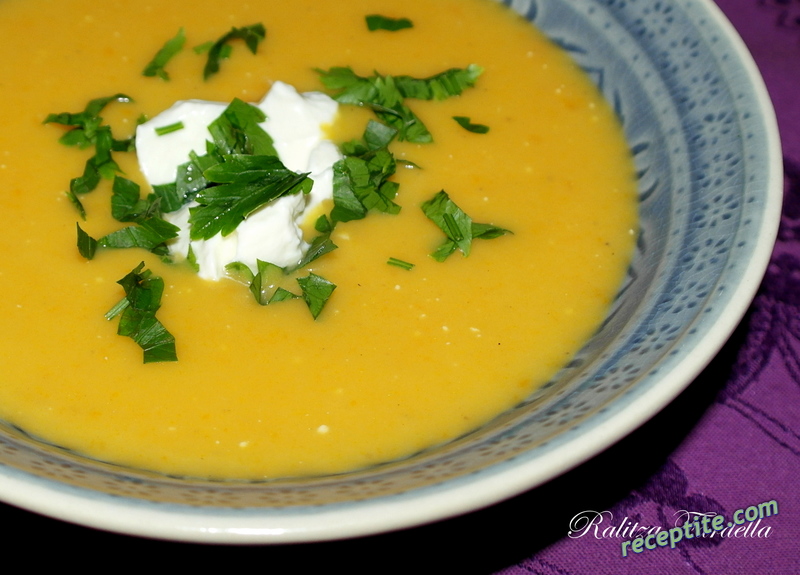 Снимки към Крем-супа от картофи и моркови