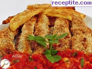 снимка 2 към рецепта Печени панирани патладжани с пикантен доматен сос