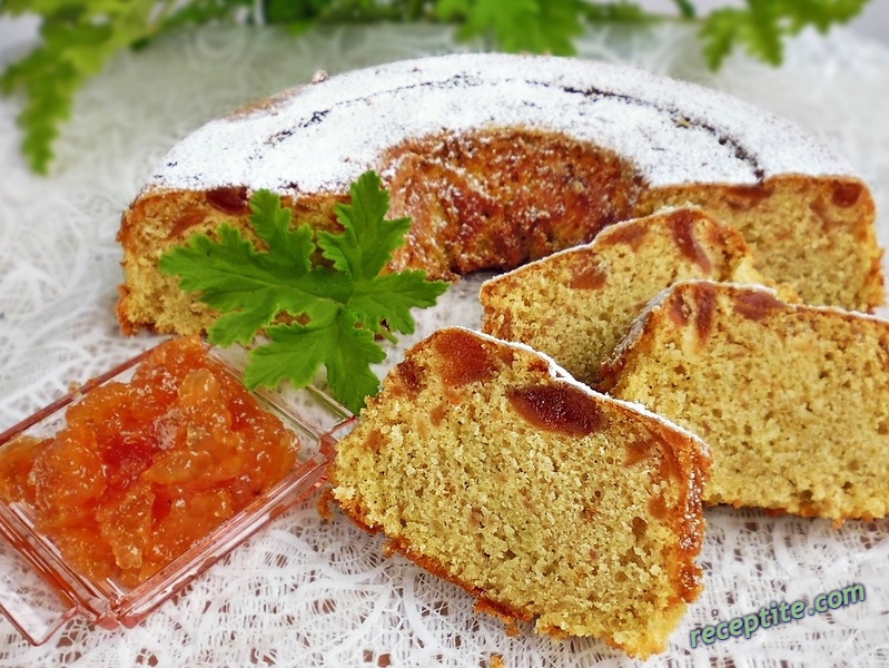 Снимки към Кекс с гореща вода и конфитюр