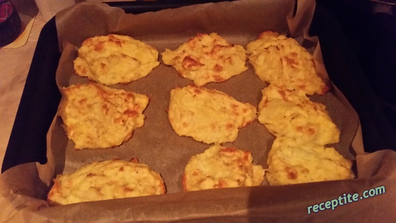 Снимки към Картофени кюфтета с кашкавал