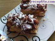 снимка 13 към рецепта Сладкиш със сини сливи и орехи