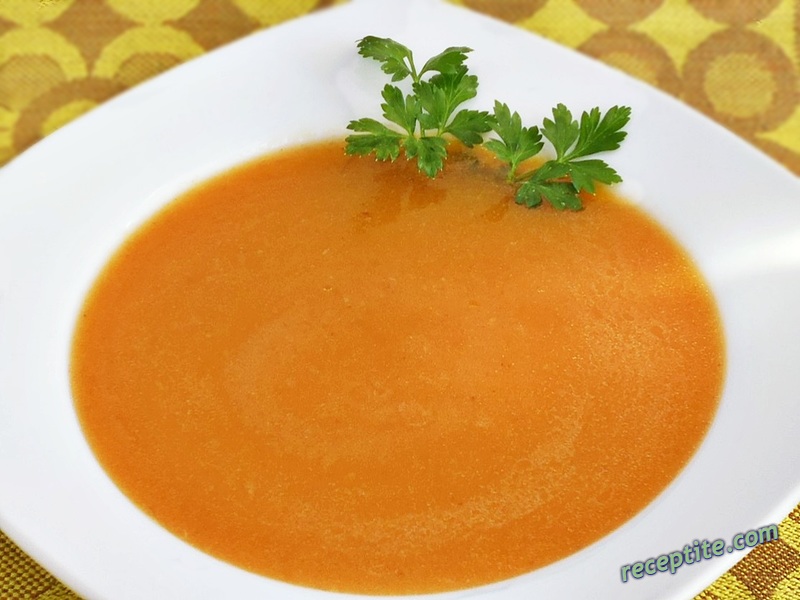 Снимки към Постна морковена крем-супа