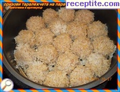 снимка 2 към рецепта Оризови таралежчета на пара в мултикукър