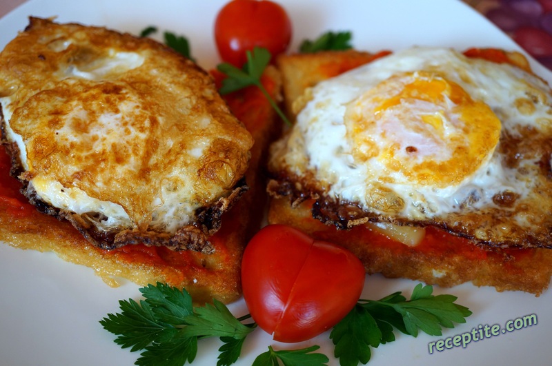 Снимки към Топъл сандвич с пържено яйце