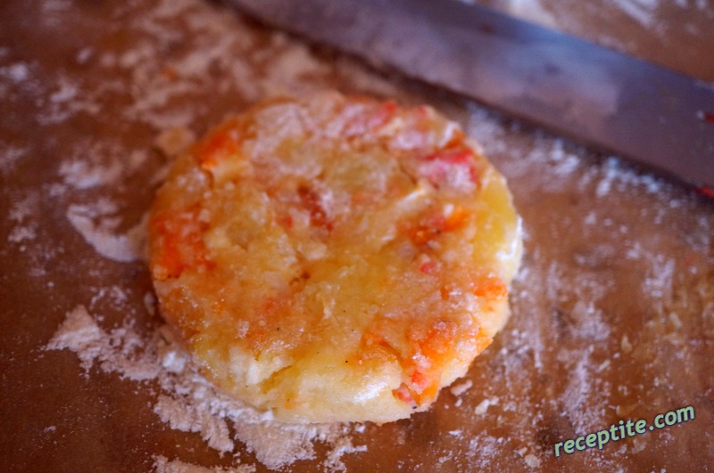 Снимки към Картофени кюфтета с ролца от раци