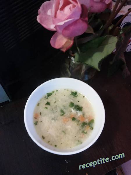 Снимки към Пилешка супа с фиде и застройка