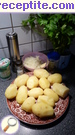 снимка 1 към рецепта Картофи с магданоз и кашкашал