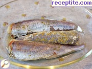 снимка 1 към рецепта Печена риба със сос от чесън и оцет