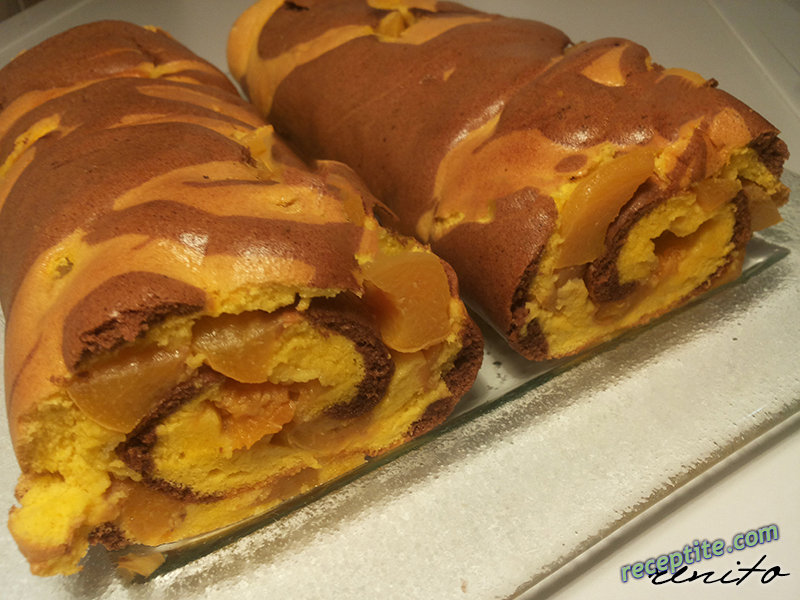 Снимки към Руло с праскови