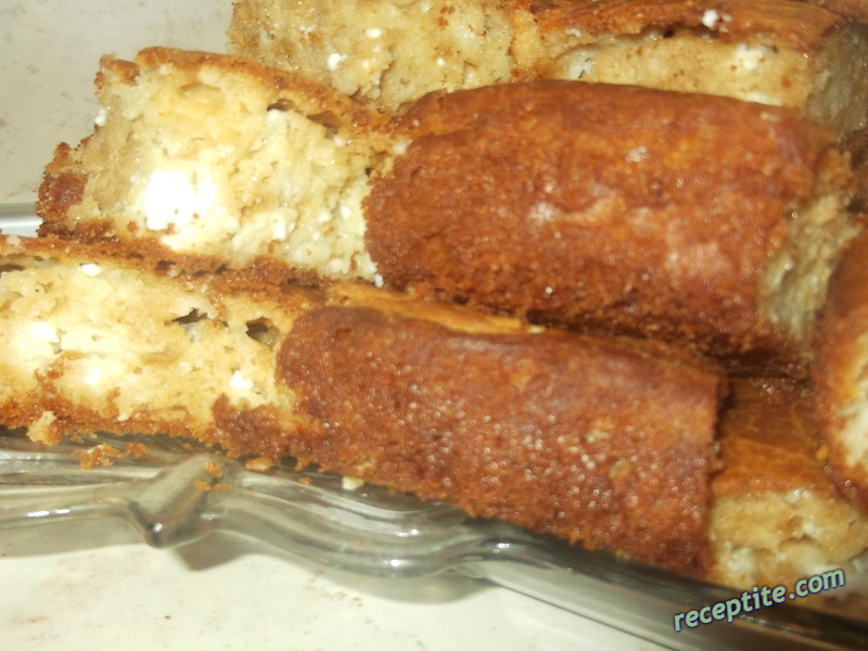 Снимки към Солени кексчета със сирене и маслини