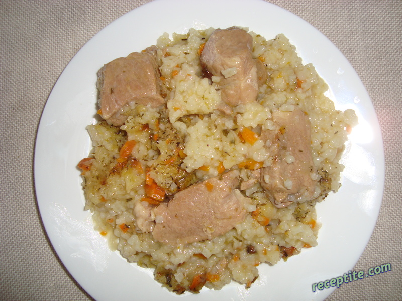 Снимки към Свинско с ориз