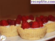 снимка 1 към рецепта Плодови тарталети с крем ванилия