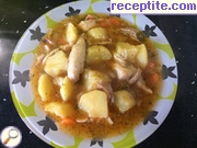 снимка 5 към рецепта Пилешка яхния с картофи