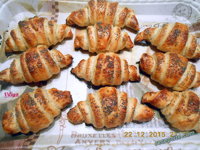 Снимки към Кроасани от бутер тесто