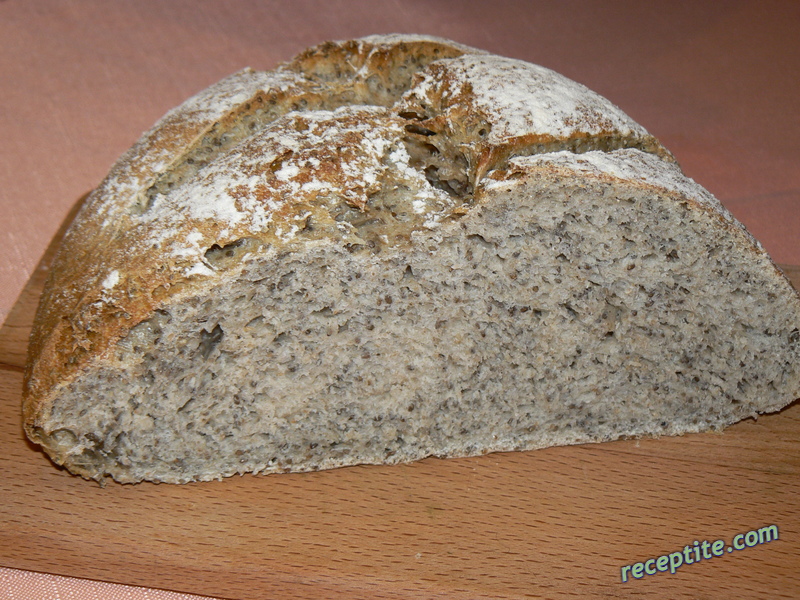 Снимки към Хляб с чиа семена