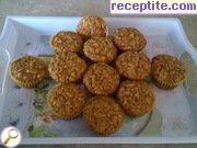 снимка 1 към рецепта Постни мъфини с моркови и орехи