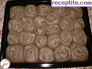 снимка 2 към рецепта Какаови охлюви с орехова плънка