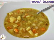 снимка 2 към рецепта Картофена чорба с праз и моркови