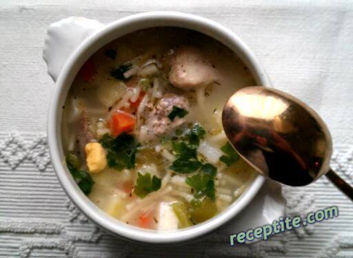 Снимки към Пилешка супа със зеленчуци и прясно мляко