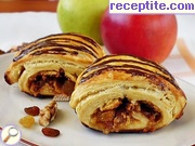 снимка 5 към рецепта Пънчета от бутер тесто с ябълки, орехи и стафиди