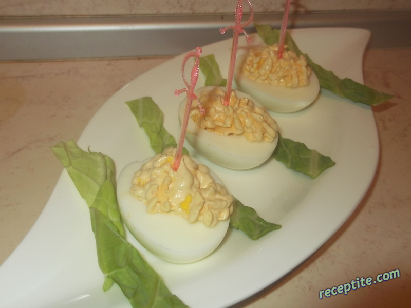 Снимки към Яйца с плънка