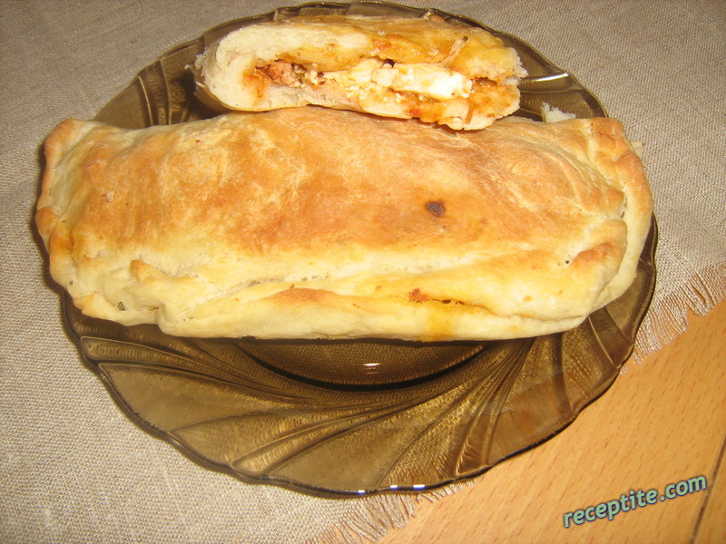 Снимки към Пица Калцоне - основна рецепта