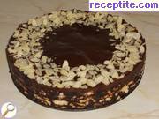 снимка 2 към рецепта Шоколадово-бисквитена торта