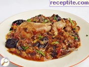 снимка 2 към рецепта Яхния от пиле със сушени сливи