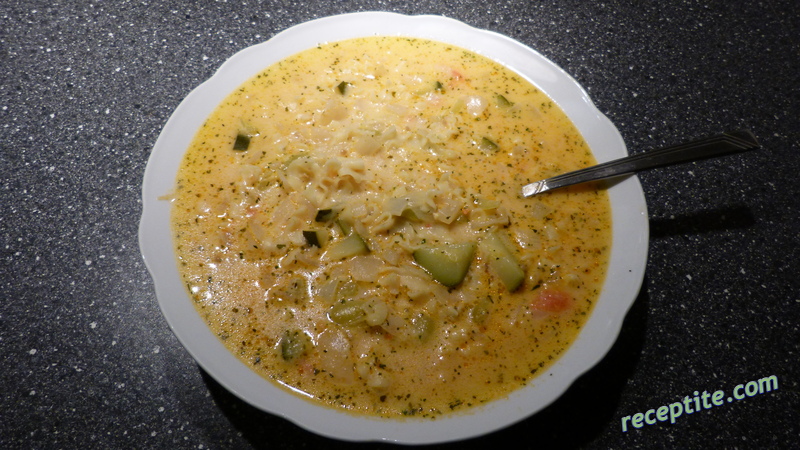 Снимки към Супа с тиквички и макарони
