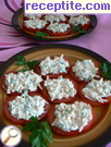 снимка 1 към рецепта Предястие от домати с пушено сирене