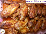 снимка 1 към рецепта Пикантни пилешки крилца на фурна