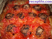снимка 7 към рецепта Кюфтета с доматен сос на фурна